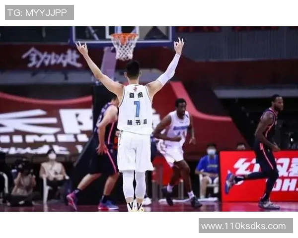 林书豪在NBA冲击新高度,队友赞其为团队最强支柱